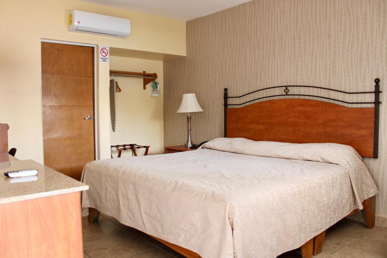 Hotel Posada Del Desierto Heroica Caborca Zimmer foto